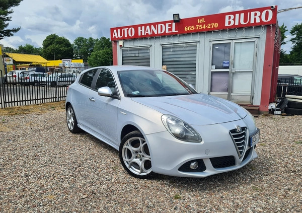 Alfa Romeo Giulietta cena 29900 przebieg: 252953, rok produkcji 2015 z Recz małe 232